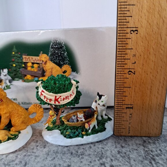 Dogs and Puppies Cats and Kittens Adorable Village Accessories Department 56 NOB - Picture 3 of 13